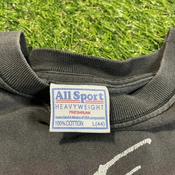 Vintage Pink Floyd The Wall Tee - Picture 10 of 16